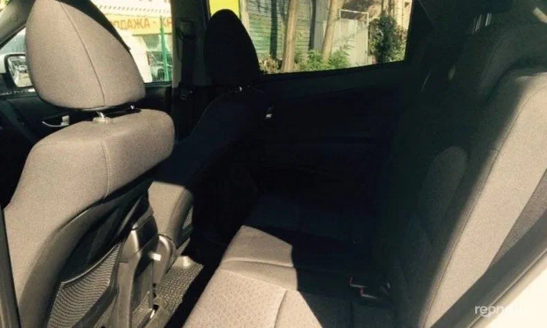 SsangYong Korando 2012 - 3