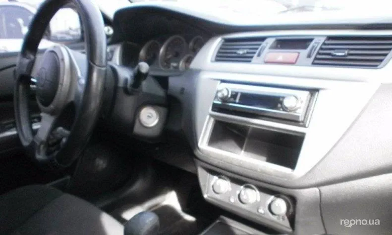 Mitsubishi Lancer 2007 - 8