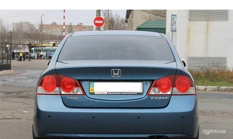 Honda Civic 2008 - 10