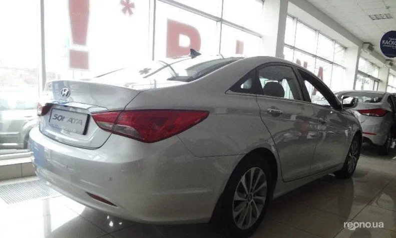 Hyundai Sonata 2014 - 1