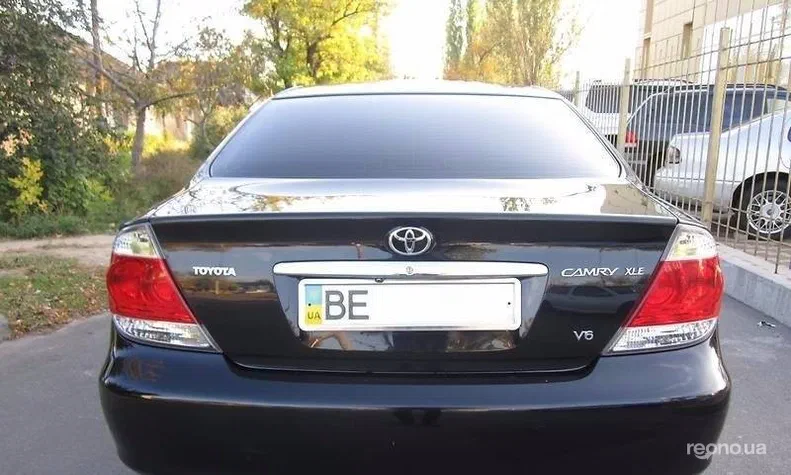 Toyota Camry 2005 - 4