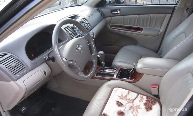 Toyota Camry 2005 - 2