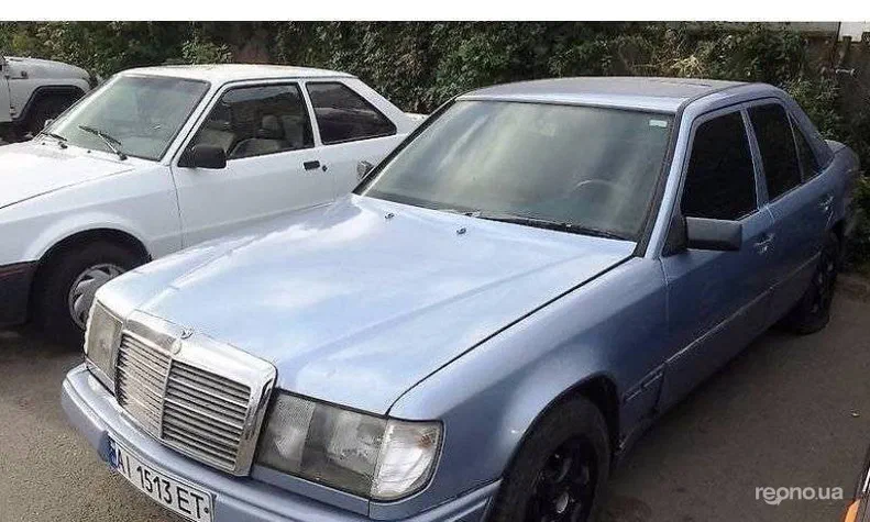 Mercedes-Benz E-Клас 1988 - 0