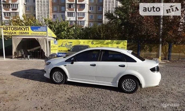 Fiat Linea 2012 - 4