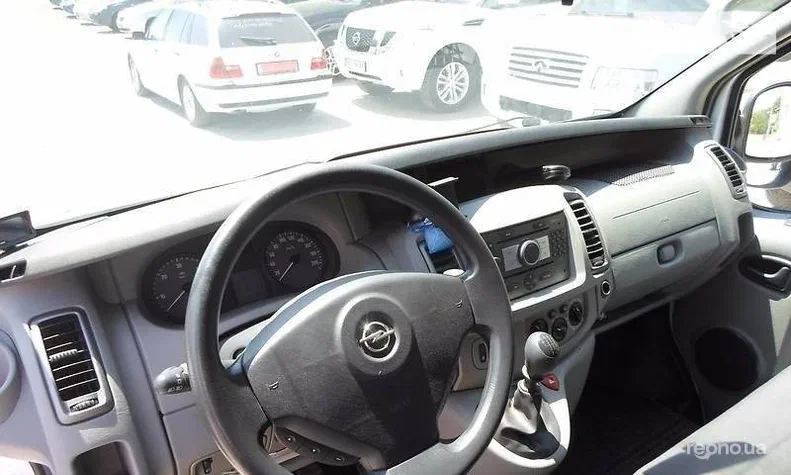 Opel Vivaro 2009 - 15