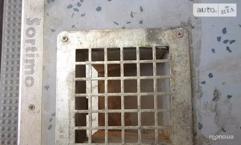 Opel Vivaro 2009 - 1