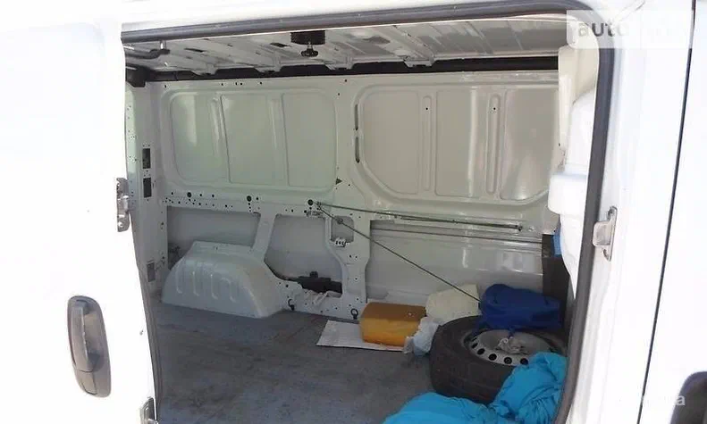 Opel Vivaro 2009 - 5