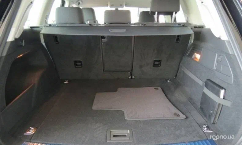 Volkswagen Touareg 2013 - 18