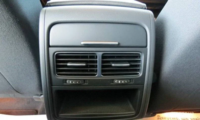 Volkswagen Touareg 2013 - 1