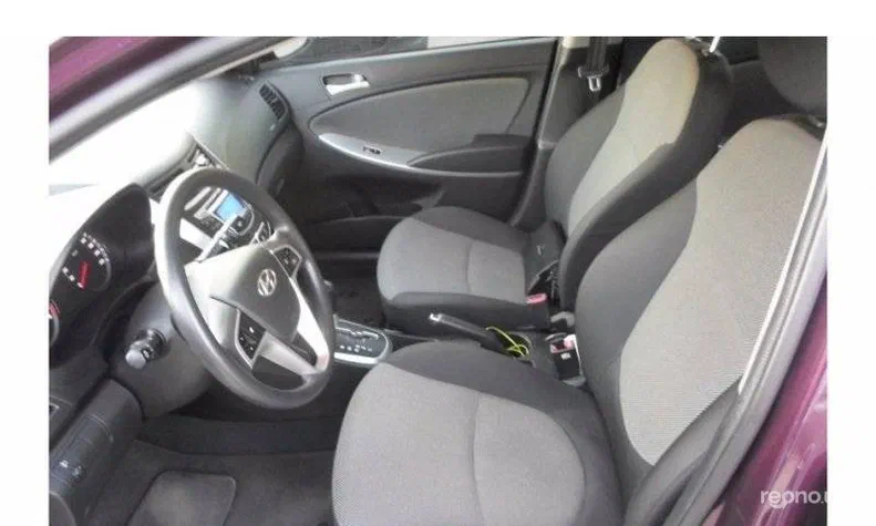 Hyundai Accent 2013 - 2