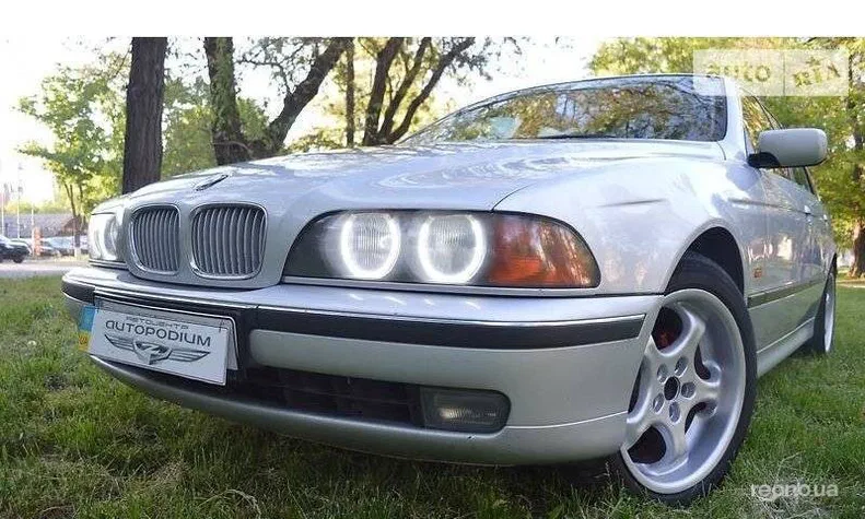 BMW 5 серія 2000 - 12