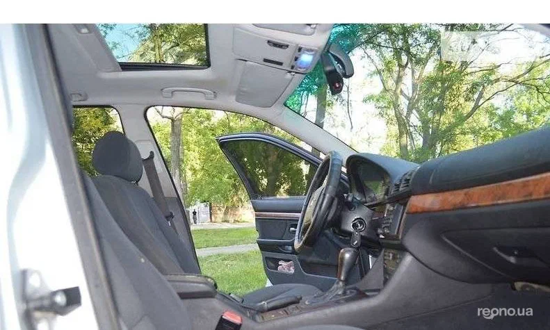BMW 5 серія 2000 - 23