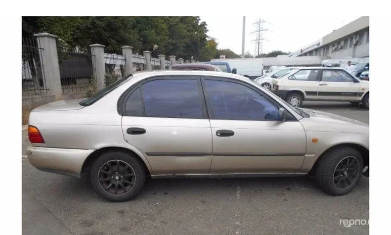 Toyota Corolla 1993 - 12