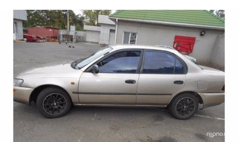 Toyota Corolla 1993 - 4