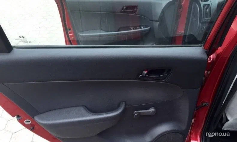 Hyundai i30 2011 - 10