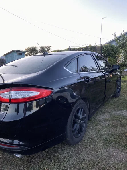 Ford Fusion (North America) 2016 - 1