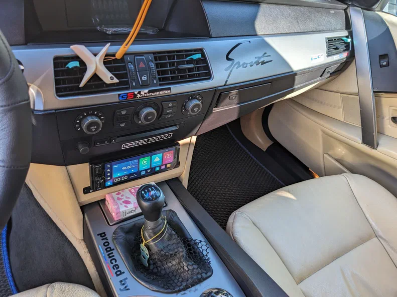 BMW 5 серія 2003 - 6
