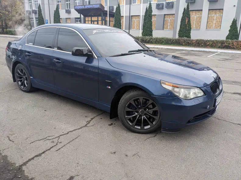 BMW 5 серія 2003 - 21