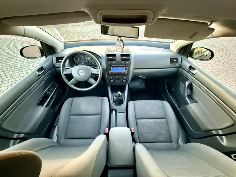 Volkswagen Golf 2005 - 11