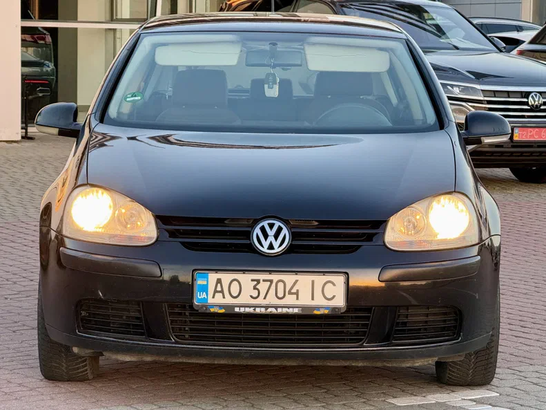 Volkswagen Golf 2005 - 7