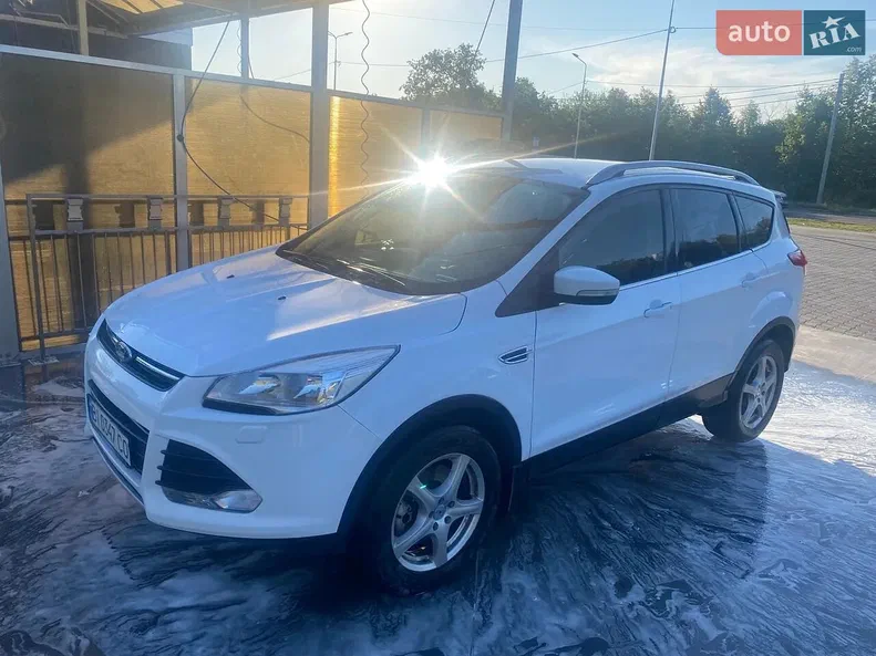 Ford Kuga 2015 - 1