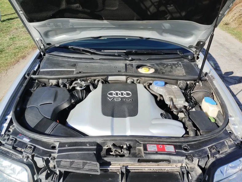 Audi A6 2002 - 4