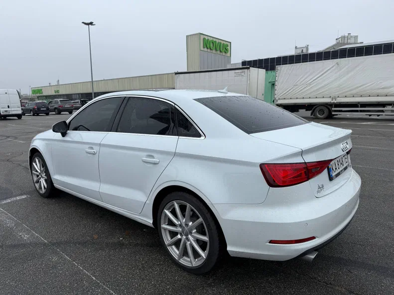 Audi A3 2015 - 2