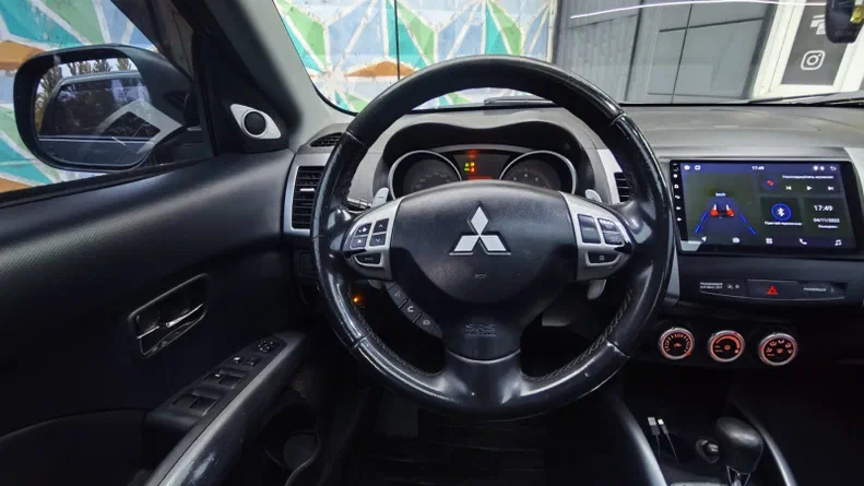 Mitsubishi Outlander 2008 - 10