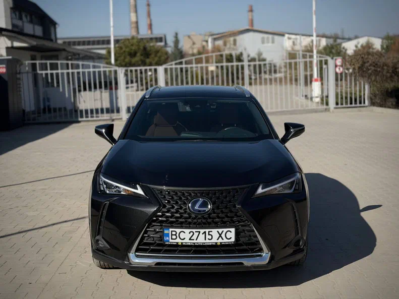 Lexus UX 2021 - 15