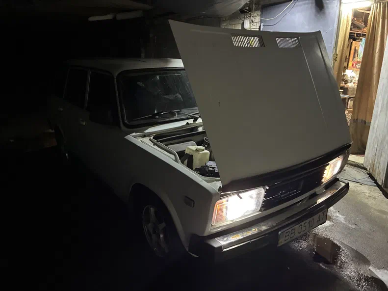 Lada (ВАЗ) 2104 2008 - 9