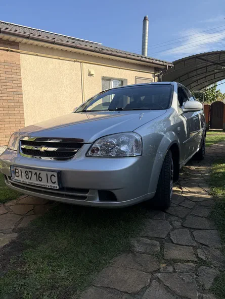 Chevrolet Lacetti 2012 - 1