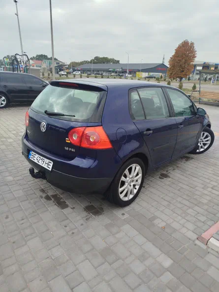 Volkswagen Golf 2005 - 2
