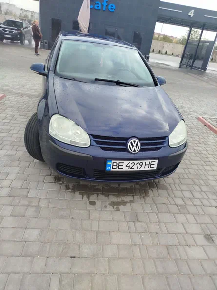 Volkswagen Golf 2005 - 0