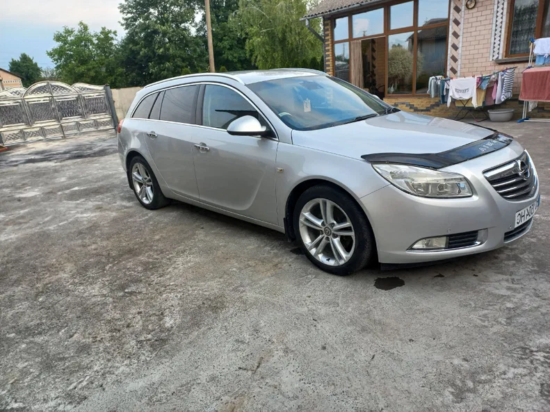 Opel Insignia 2010 - 0
