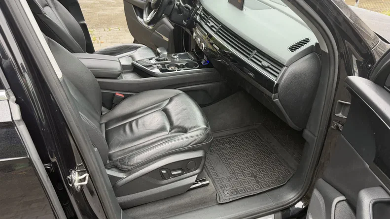 Audi Q7 2017 - 6