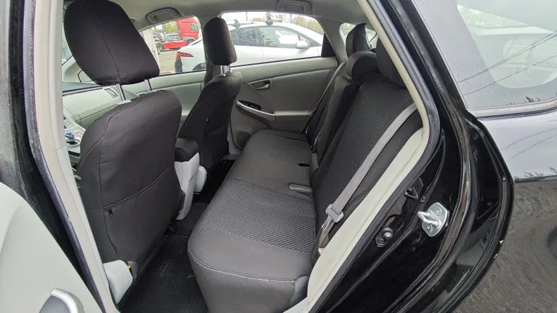 Toyota Prius 2014 - 18