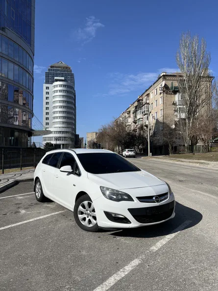 Opel Astra 2015 - 2