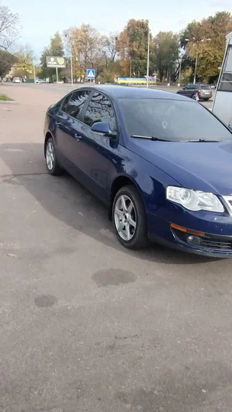 Volkswagen Passat 2008 - 1