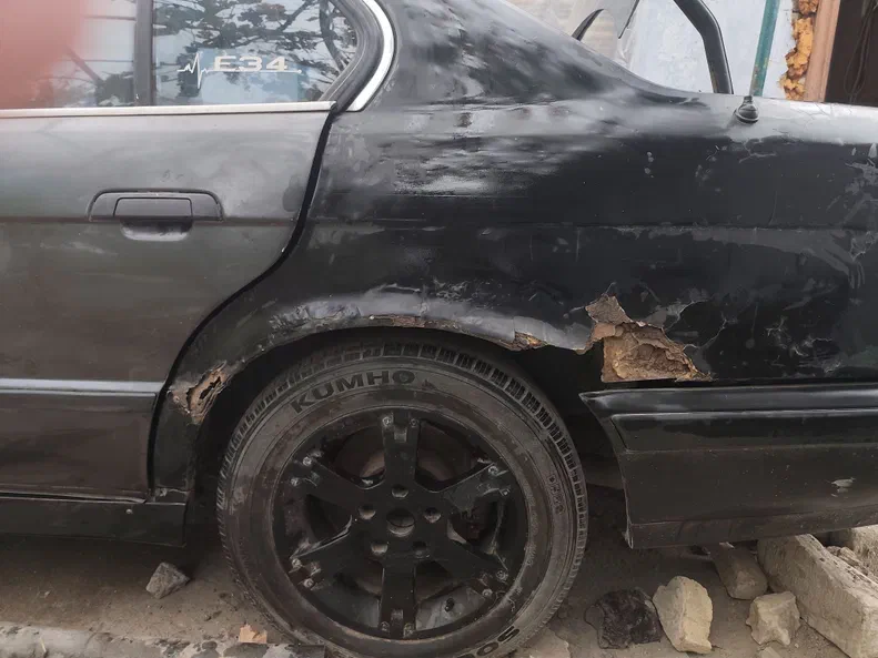 BMW 5 серія 1988 - 8