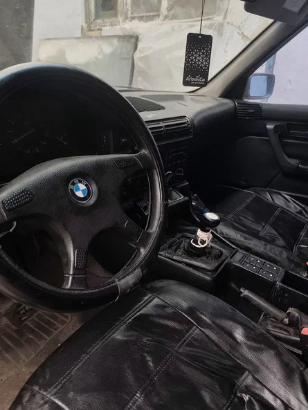 BMW 5 серія 1988 - 4