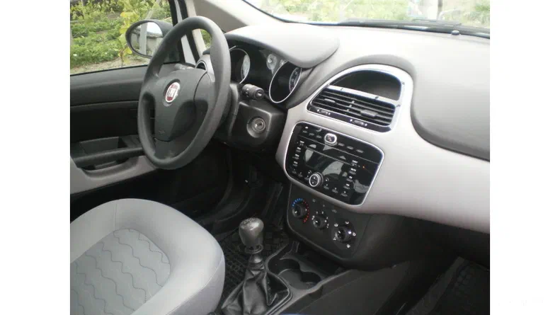 Fiat Linea 2013 - 9