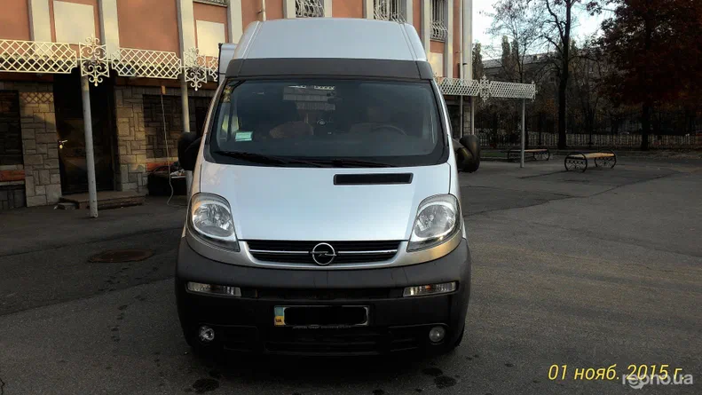Opel Vivaro 2005