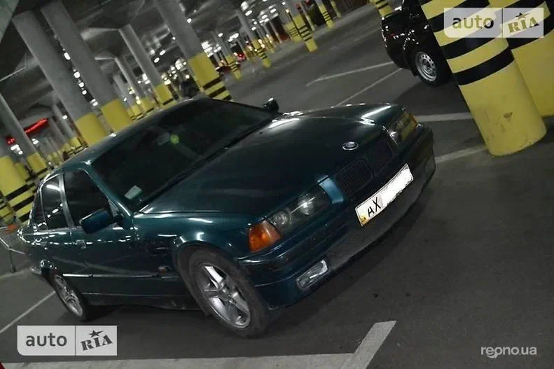 BMW 315 1993