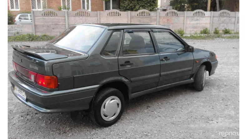 Lada (ВАЗ) 2115 2012