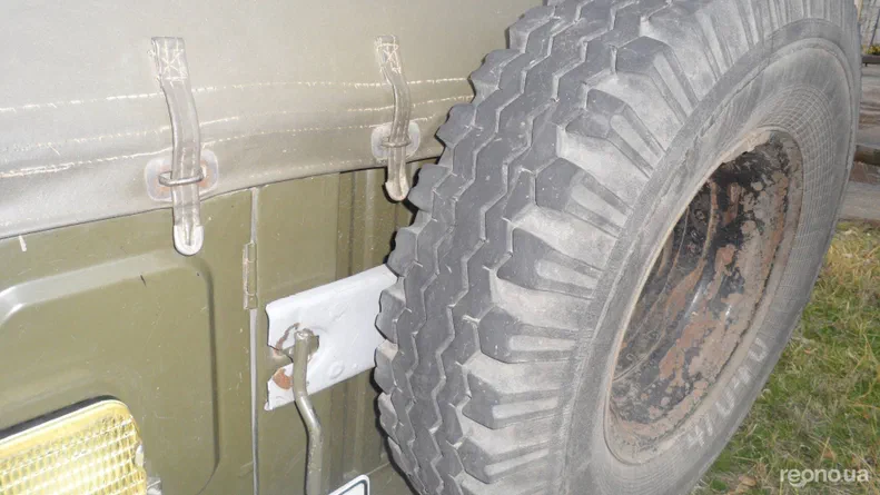 УАЗ 3151 1990 - 6