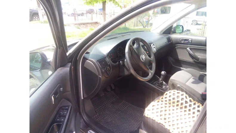 Volkswagen Golf 2001 - 5