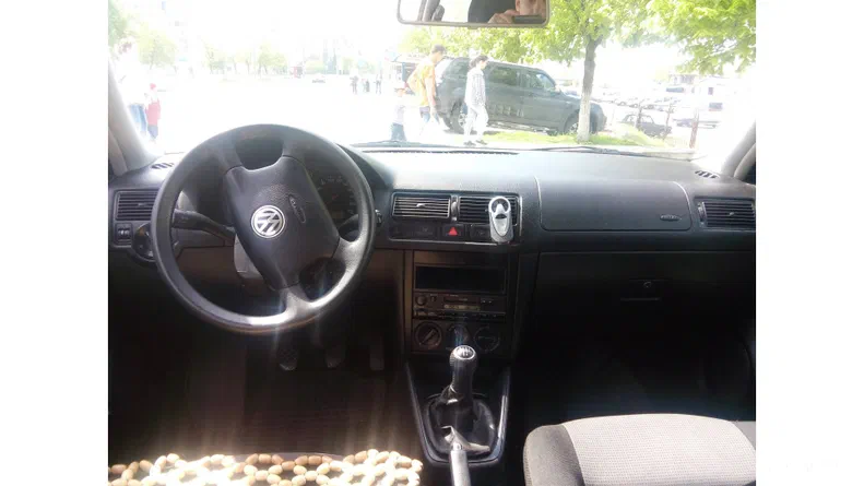 Volkswagen Golf 2001