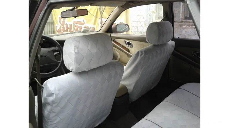 Mitsubishi Sigma 1993 - 6