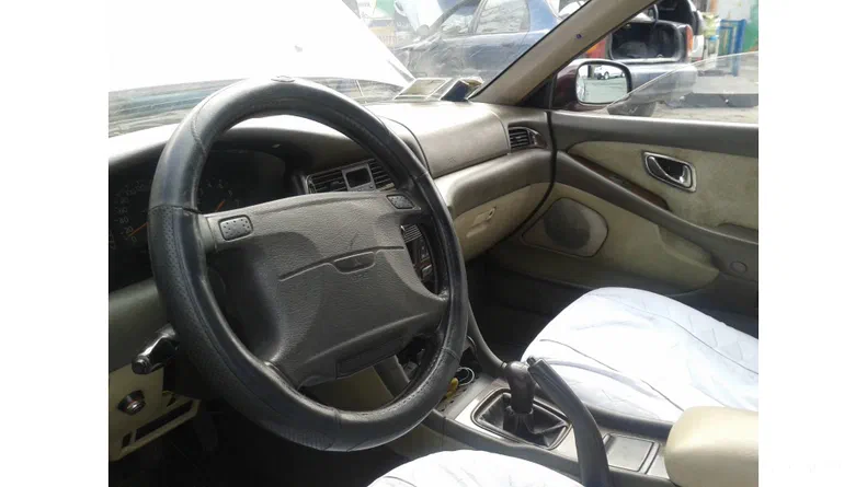 Mitsubishi Sigma 1993 - 12