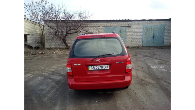 Mazda MPV 2000